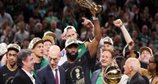 开云体育平台APP-NBA巨星挥洒汗水拼搏，向胜利冲刺！