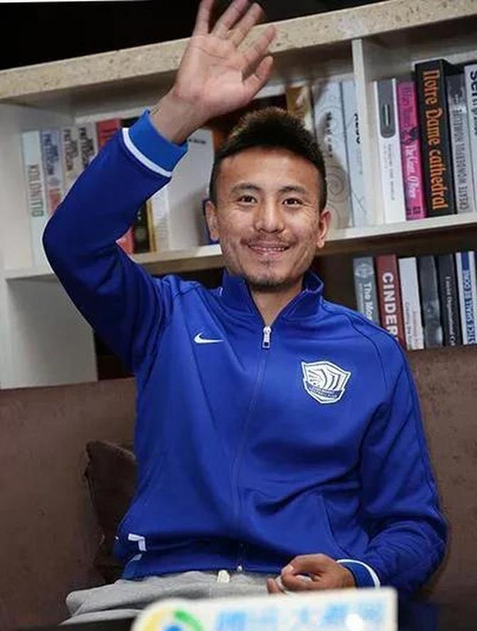 包含广州恒大凭借一脚进球逆袭天津泰达，信心大增冲击领先宝座的词条