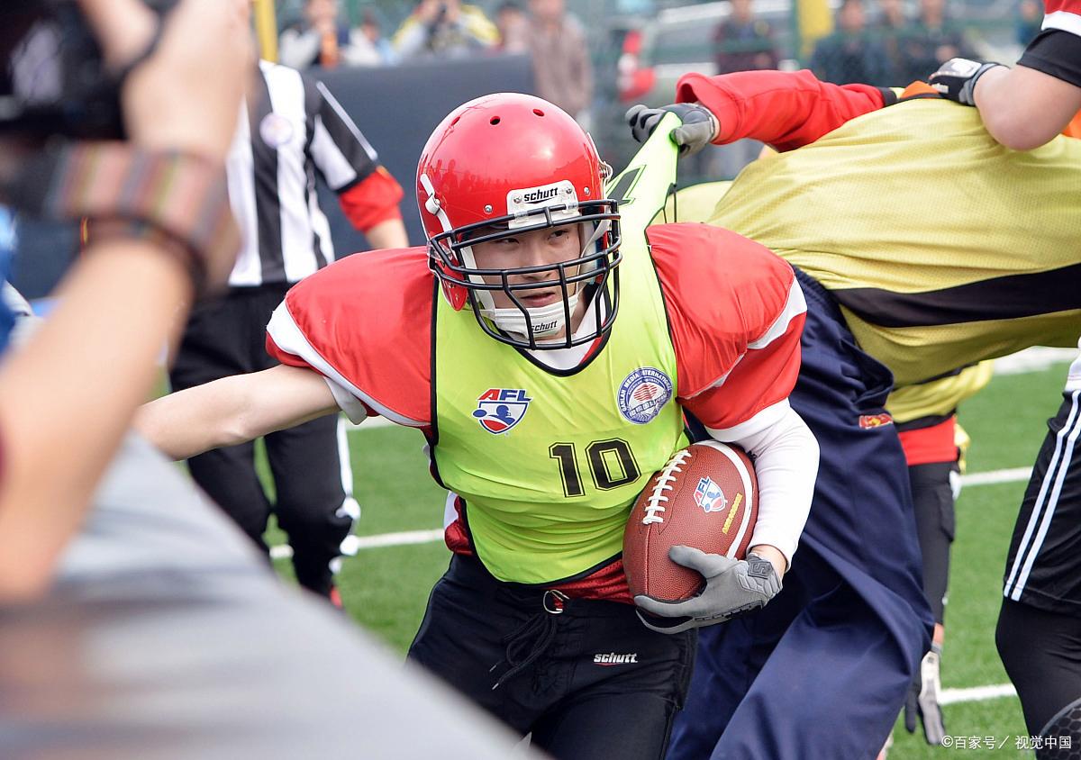 包含橄榄球战术调整奏效，成功扭转局势的词条