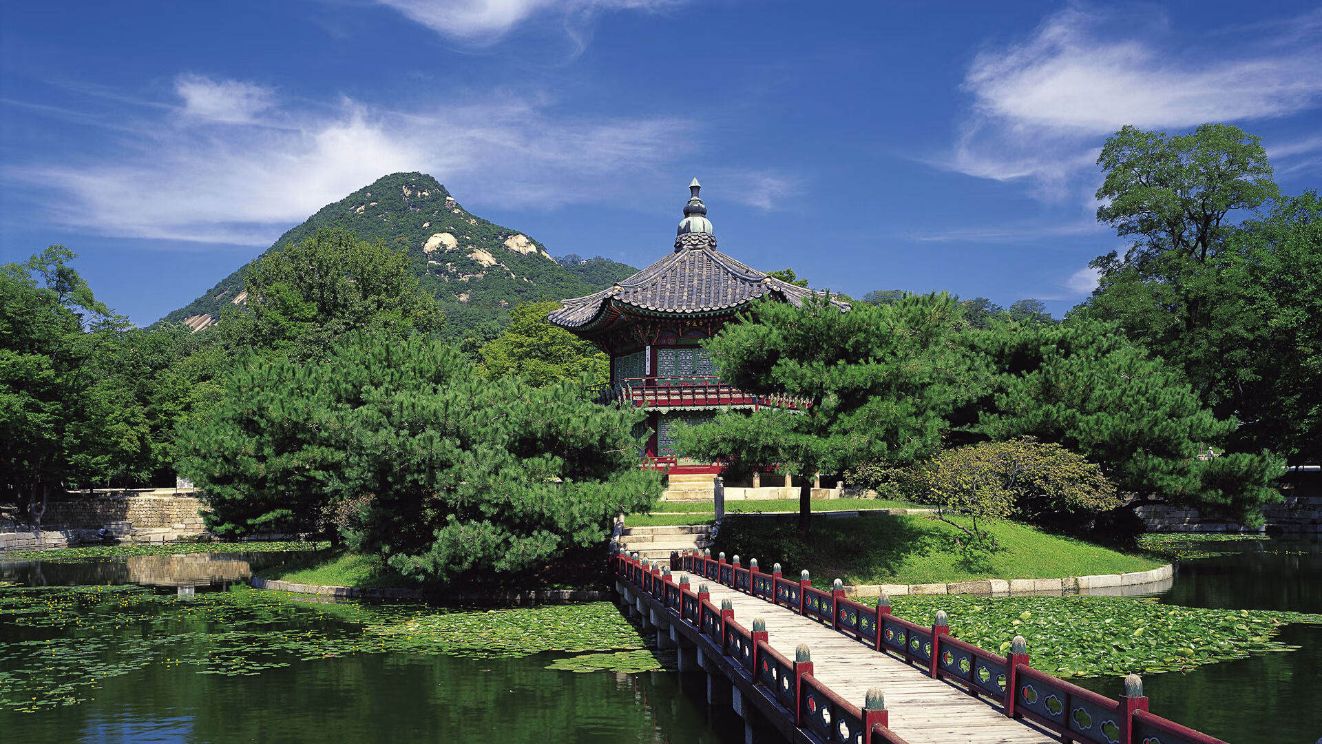 奥亚尔萨瓦尔爆发引领攻势狂潮，几内亚队横扫牙买加展现实力