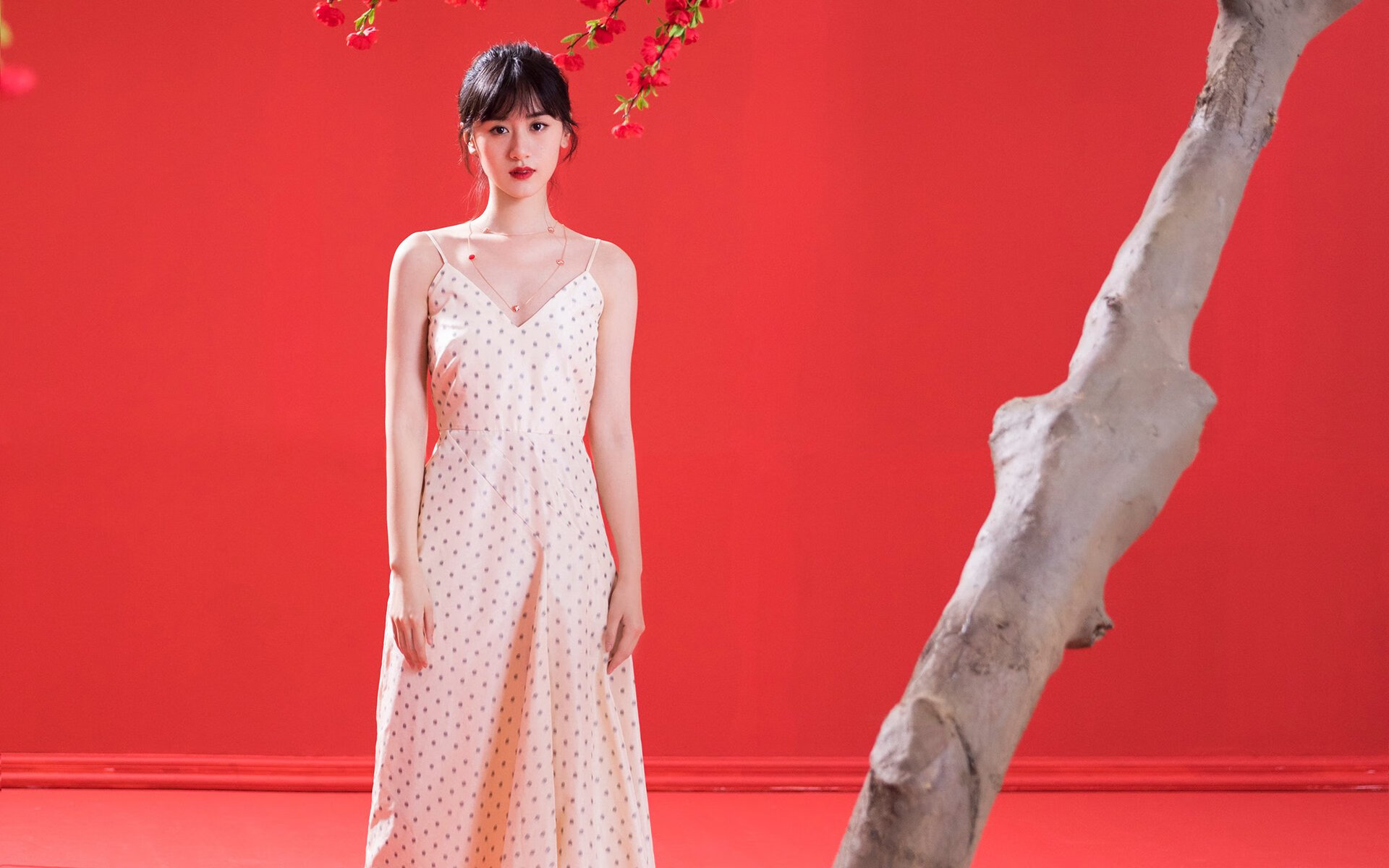 赛道与硬木的交响,F1年度争冠焦点战与凯尔特人斩落掘金的竞技启示