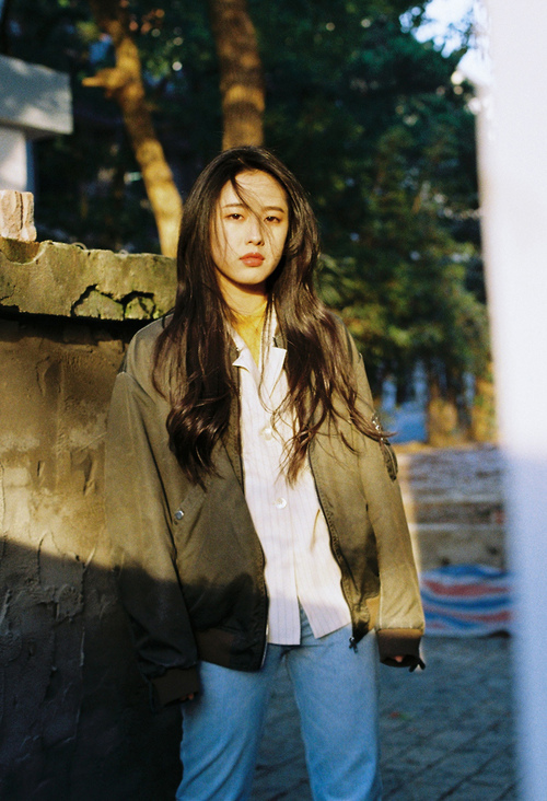 爱德华兹惊艳全场，广厦队力克国王晋级，实力铸就辉煌