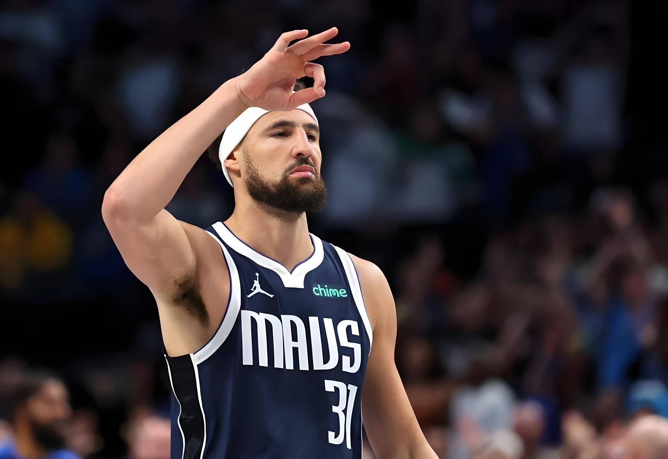 NBA季后赛焦点战，上海队绝杀篮网