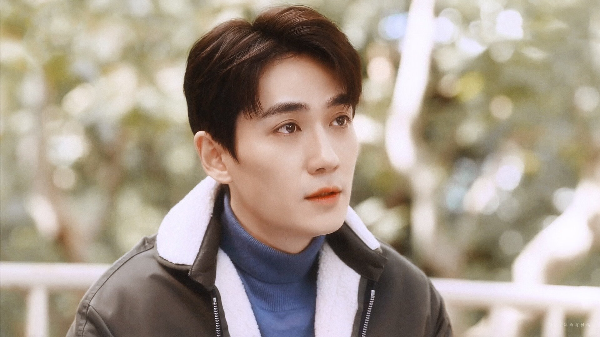 特奥·埃尔南德斯,一条撕裂防线的红色闪电